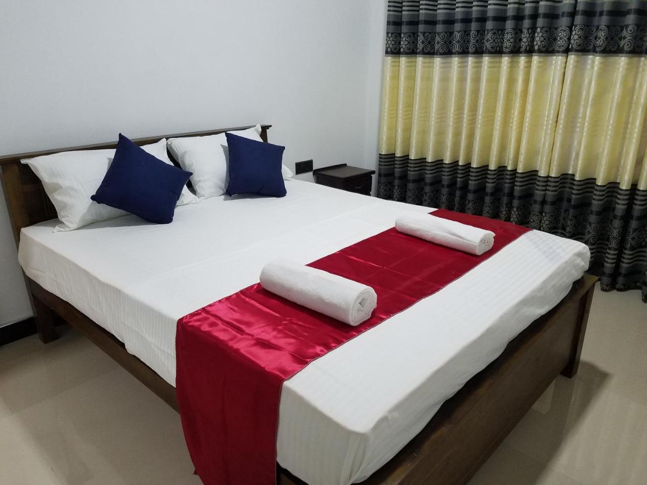Yashumi Homestay Dambulla Bagian luar foto