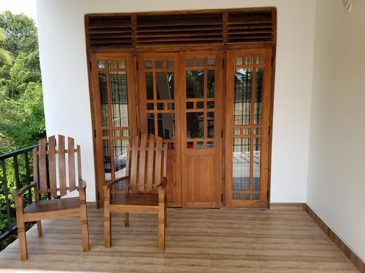 Yashumi Homestay Dambulla Bagian luar foto